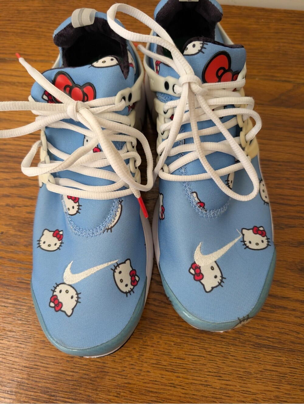 Nike Air Presto x Hello Kitty Sanrio 2022 DV3770-400 Blue Sneakers Men 9 Used